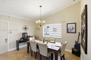 6520 Olde Moat Way, Davie, FL 33331 - Photo 23