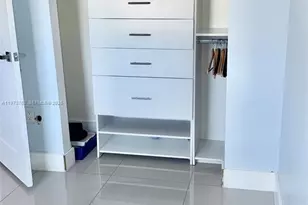 637 SW 3rd St, Miami, FL 33130 - Photo 11