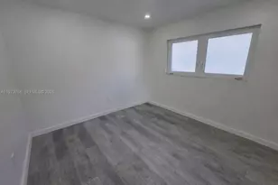 6624 W 22nd Ln, Hialeah, FL 33016 - Photo 5