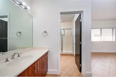 11115 W Okeechobee Rd #137, Hialeah Gardens, FL 33018 - Photo 25