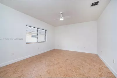 11115 W Okeechobee Rd #137, Hialeah Gardens, FL 33018 - Photo 21