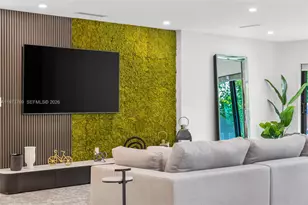 2100 SW 9th Ave, Miami, FL 33129 - Photo 35