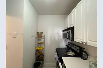 1455 N Treasure Dr #6D, North Bay Village, FL 33141 - Photo 9