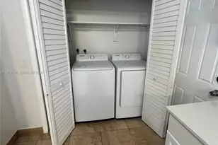 3156 SW 16th St, Miami, FL 33145 - Photo 11