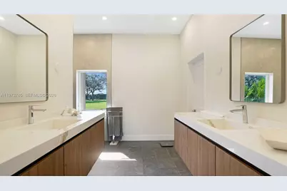 25025 SW 202nd Ave, Homestead, FL 33031 - Photo 17