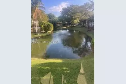 5171 W Oakland Park Blvd #203, Lauderdale Lakes, FL 33313 - Photo 13