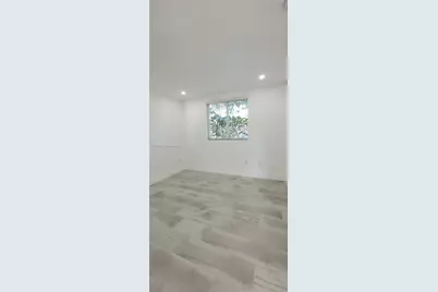 3787 Thomas Ave, Miami, FL 33133 - Photo 15