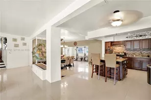 12670 NE Miami Pl, North Miami, FL 33161 - Photo 3