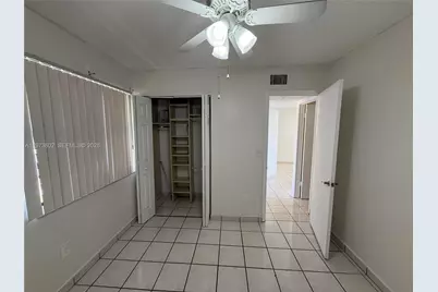 2540 W 67th Pl #202-28, Hialeah, FL 33016 - Photo 17