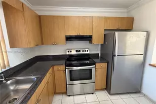 2540 W 67th Pl, Hialeah, FL 33016 - Photo 7