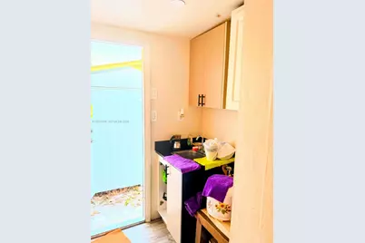 2281 NW 81st Ter, Miami, FL 33147 - Photo 25