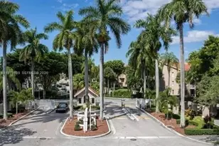 10630 SW 157th Ct, Miami, FL 33196 - Photo 11