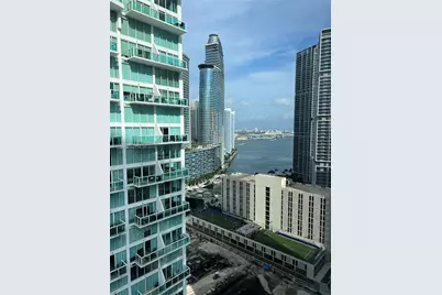 31 SE 6th St #1604, Miami, FL 33131 - Photo 19