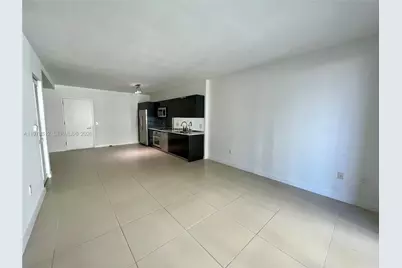 31 SE 6th St #1604, Miami, FL 33131 - Photo 9