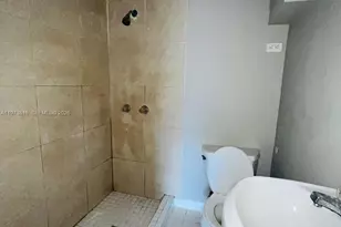 7701 SW 10th Ct, North Lauderdale, FL 33068 - Photo 5