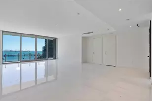 300 Biscayne Blvd Way, Miami, FL 33131 - Photo 11