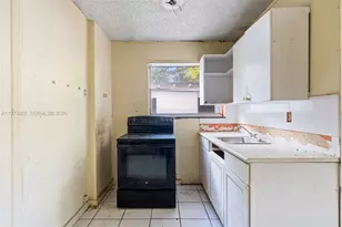 1045 SW 20th Ave, Miami, FL 33135 - Photo 39