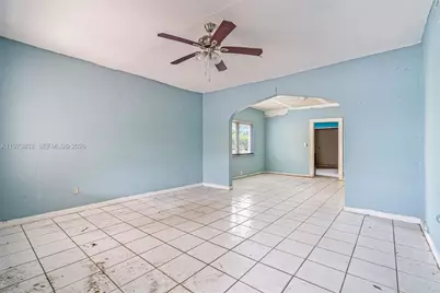 1045 SW 20th Ave, Miami, FL 33135 - Photo 7