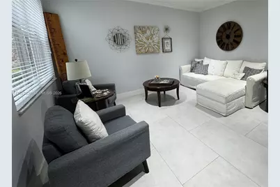 1527 Winterberry, Weston, FL 33327 - Photo 3