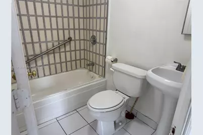 [Address not provided], Hollywood, FL 33020 - Photo 3