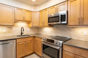 2900 N Course Dr, Pompano Beach, FL 33069 - Photo 3