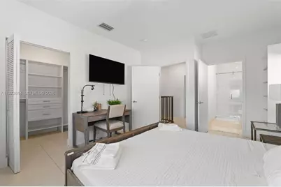 206 NW 11th Ct #206, Florida City, FL 33034 - Photo 23