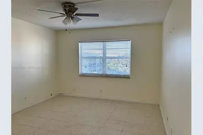 1541 S Ocean Blvd #415, Lauderdale by the Sea, FL 33062 - Photo 37