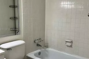 1541 S Ocean Blvd, Lauderdale by the Sea, FL 33062 - Photo 31