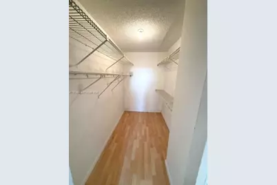 2000 NE 135th St #207, North Miami, FL 33181 - Photo 9