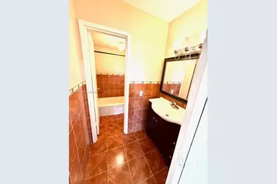 2000 NE 135th St #207, North Miami, FL 33181 - Photo 11