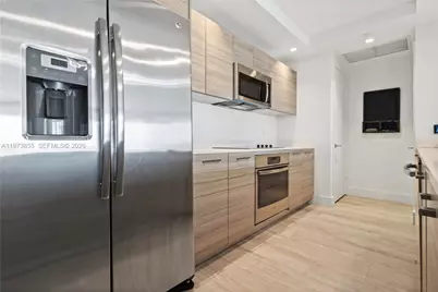 121 NE 34th St #2807, Miami, FL 33137 - Photo 5