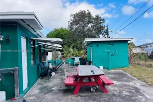3268 NW 15th St, Lauderhill, FL 33311 - Photo 13