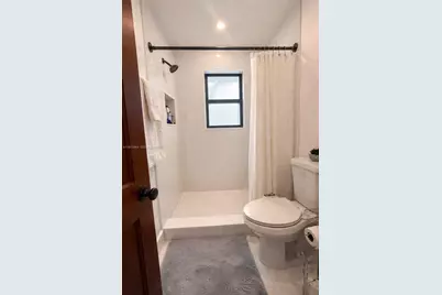 2330 Scott St, Hollywood, FL 33020 - Photo 21