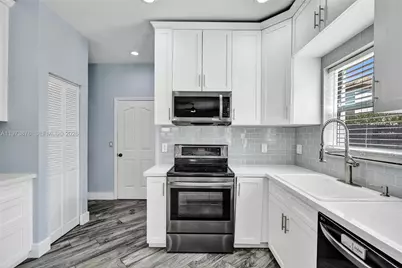 847 NW 127th Ave, Coral Springs, FL 33071 - Photo 21