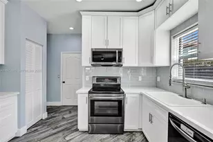 847 NW 127th Ave, Coral Springs, FL 33071 - Photo 21