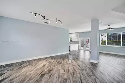 847 NW 127th Ave, Coral Springs, FL 33071 - Photo 9