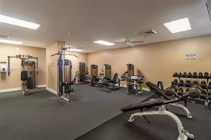 520 Brickell Key Dr, Miami, FL 33131 - Photo 25