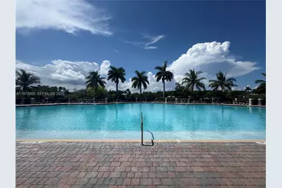 8877 SW 223rd Ln, Cutler Bay, FL 33190 - Photo 19