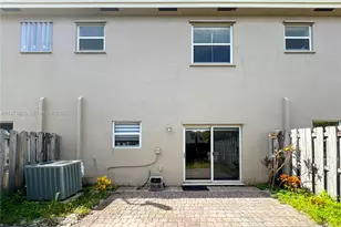 8877 SW 223rd Ln, Cutler Bay, FL 33190 - Photo 13