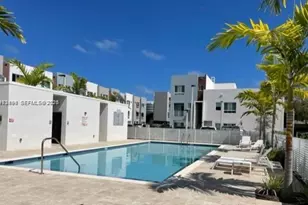 2505 NE 193rd St, Miami, FL 33180 - Photo 17