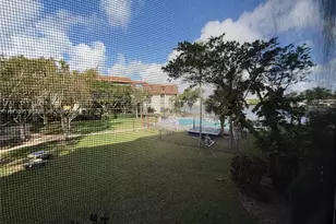 671 NE 195th St, Miami, FL 33179 - Photo 29