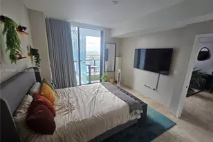 68 SE 6th St, Miami, FL 33131 - Photo 39