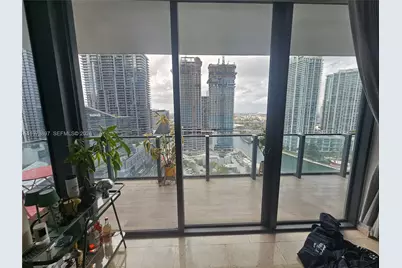 68 SE 6th St #1806, Miami, FL 33131 - Photo 35