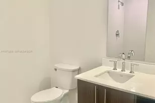 7825 NW 107th Ave, Doral, FL 33178 - Photo 13