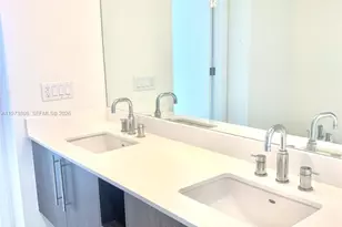 7825 NW 107th Ave, Doral, FL 33178 - Photo 9