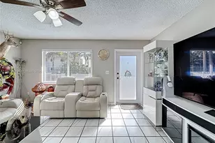 118 NW 48th Ave, Miami, FL 33126 - Photo 9