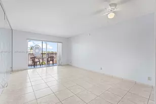 8005 Lake Dr, Doral, FL 33166 - Photo 7