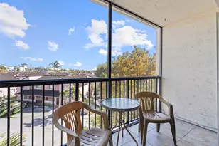 8005 Lake Dr, Doral, FL 33166 - Photo 19