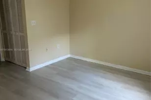 4712 NW 114th Ave, Doral, FL 33178 - Photo 9