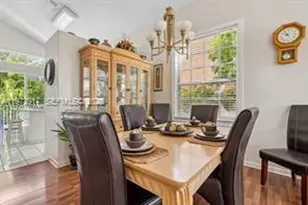 15857 NW 4th Ct, Pembroke Pines, FL 33028 - Photo 7